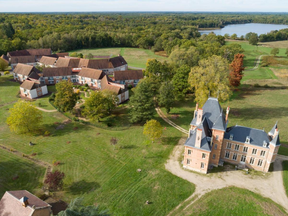 Domaine De Mont-Evray Hotell Nouan-le-Fuzelier Exteriör bild